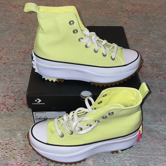 NWB Women’s Converse Run Star Hike - 8 - Picture 5 of 5